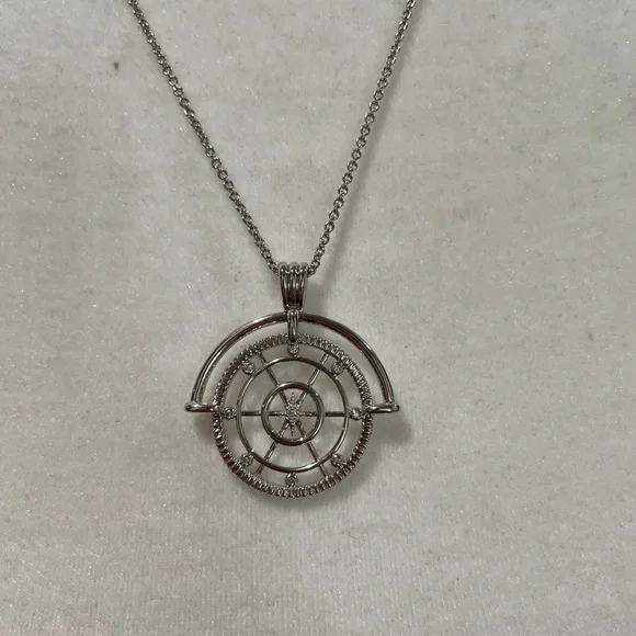 Uncommon James La Paz Necklace - Picture 5 of 7